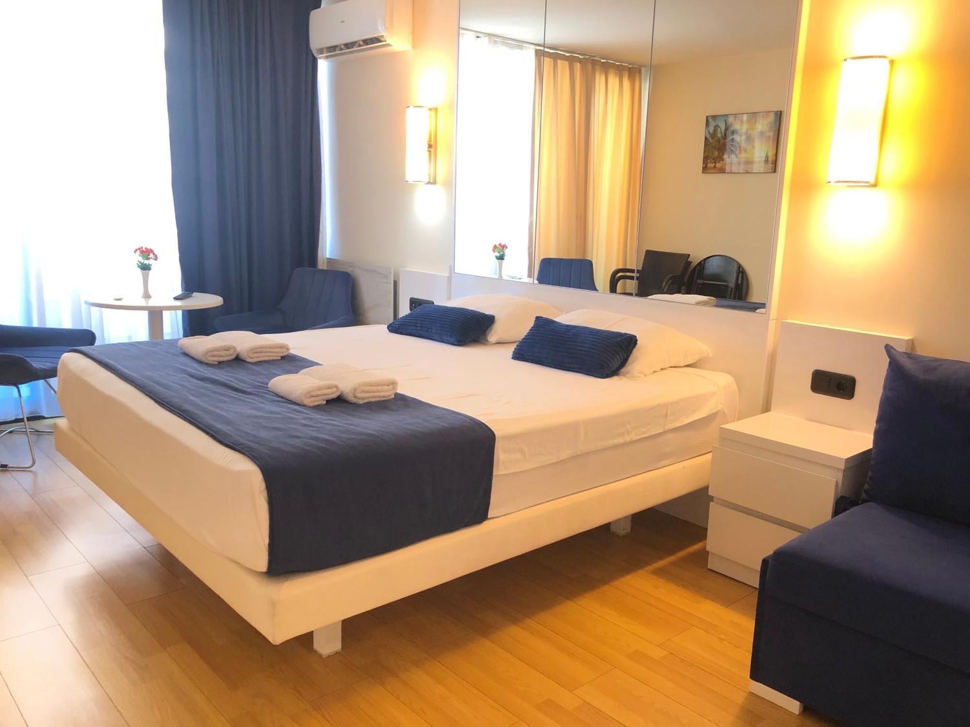 Orbi City Apartments On The Beach Batumi Esterno foto