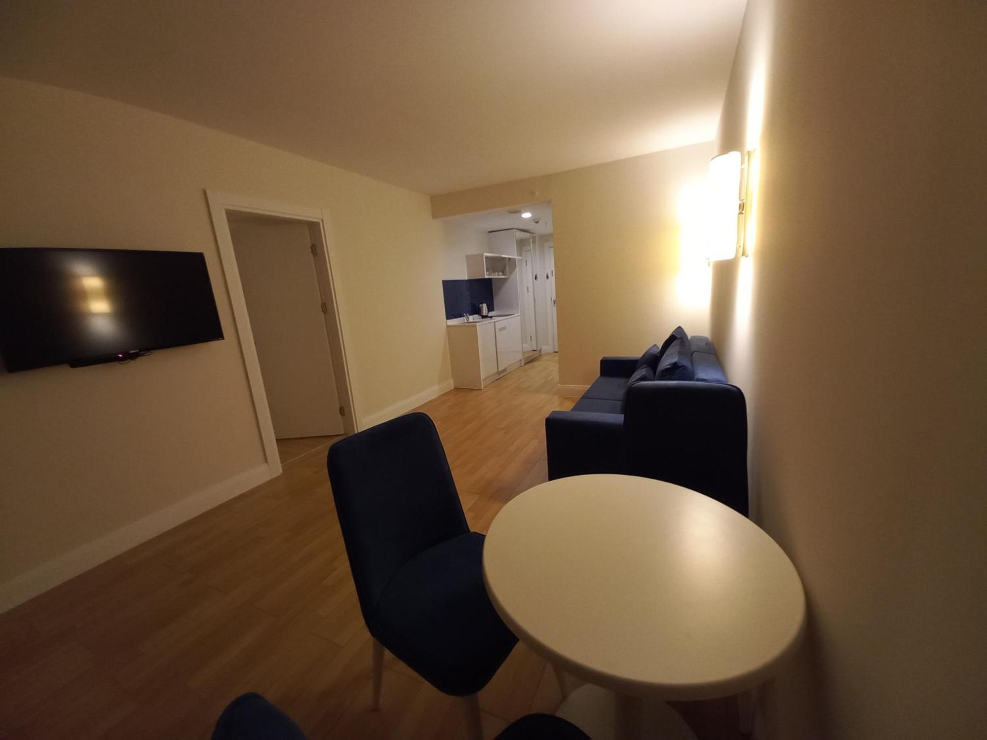 Orbi City Apartments On The Beach Batumi Esterno foto